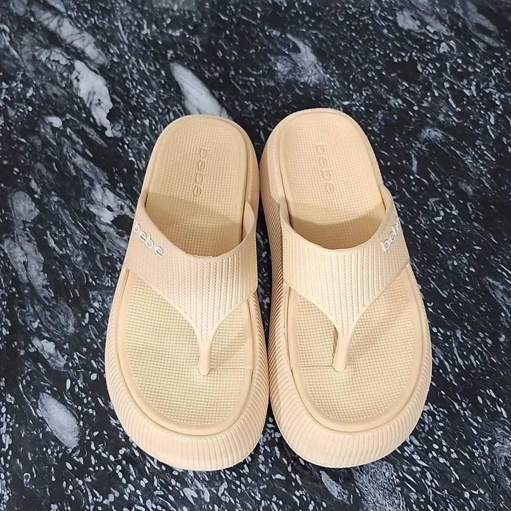 BRAND NEW BEBE PUFFI WOMEN'S PLATFORM SANDAL